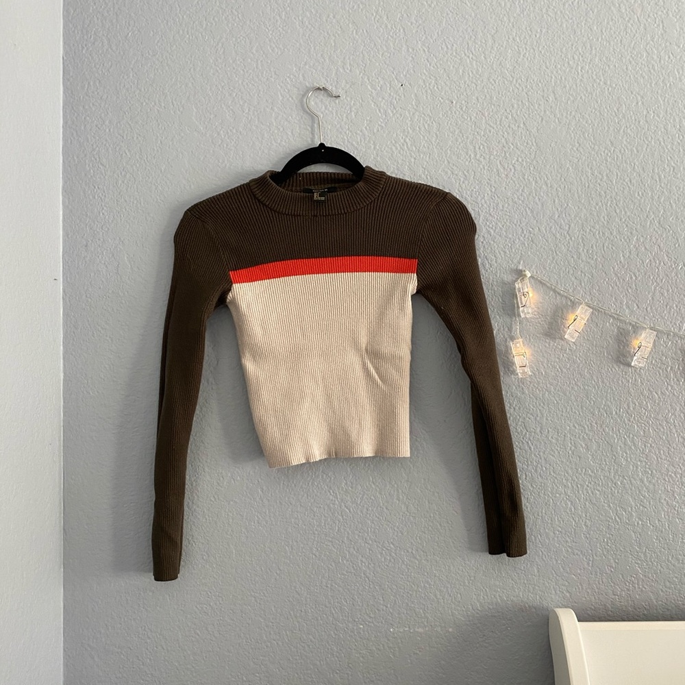 tan long sleeve ✨